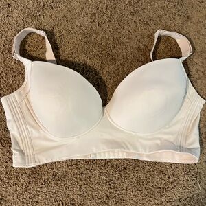 Cream extra wide strap bra